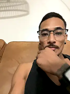 tanjir020 online show from September 23, 2025, 7:44 am