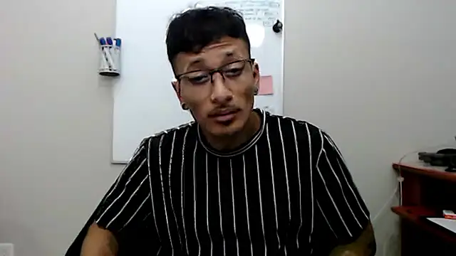 tanjir020 online show from February 12, 2026, 8:09 am