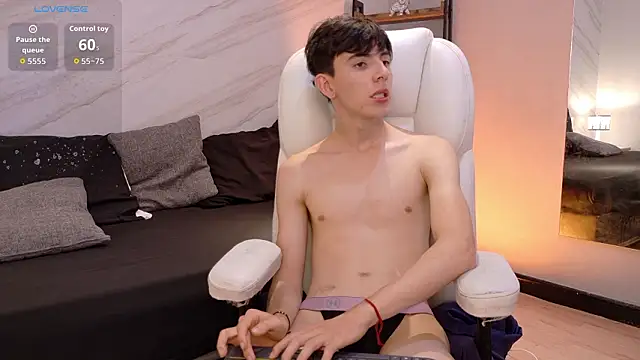 mathias saenz online show from February 20, 2026, 7:47 pm