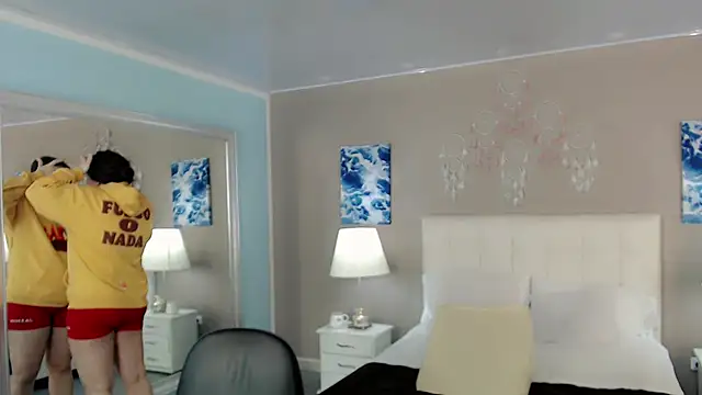 maddissonivanova online show from October 24, 2025, 2:30 am