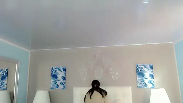 maddissonivanova online show from February 23, 2026, 7:00 pm