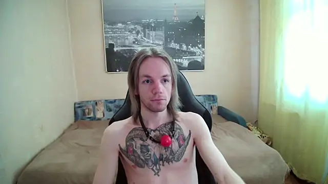 Snapshot of AdamDickens chatting on September 10, 2025, 11:43 am AdamDickens online show from September 10, 2025, 11:43 am