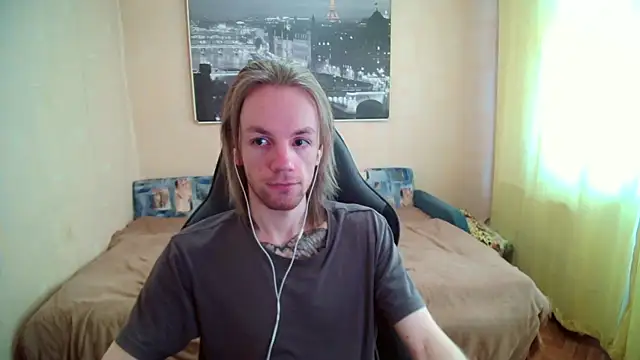 Snapshot of AdamDickens chatting on September 12, 2025, 8:58 am AdamDickens online show from September 12, 2025, 8:58 am