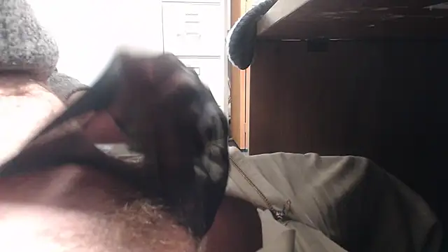 Ilovethetip online show from November 12, 2025, 9:58 pm