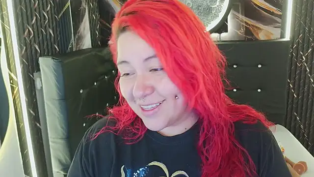 Witch Scarlet online show from April 16, 2026, 2:01 am