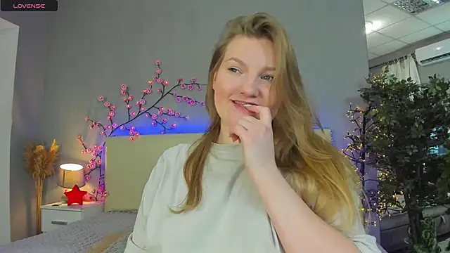 AshleyJoness online show from April 3, 2026, 5:05 am