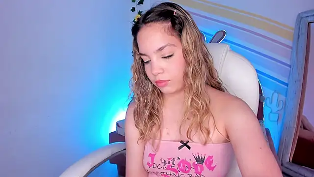 jana parissi online show from December 2, 2025, 7:53 pm