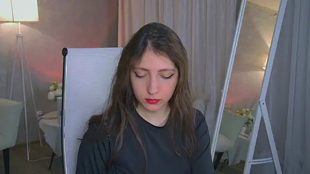 Snapshot of Mary_Miiller chatting on February 9, 2026, 6:39 am Mary Miiller online show from February 9, 2026, 6:39 am