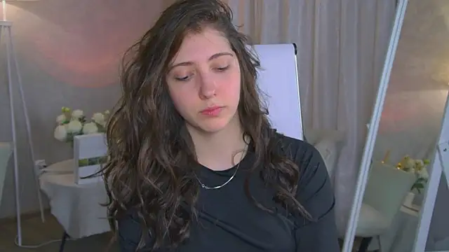 Snapshot of Mary_Miiller chatting on February 10, 2026, 9:13 am Mary Miiller online show from February 10, 2026, 9:13 am