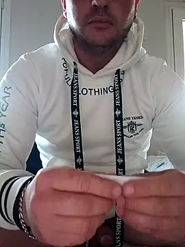 Makis09 online show from March 12, 2026, 5:24 am