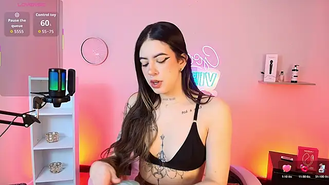 Alice Vixen online show from November 1, 2025, 12:40 pm