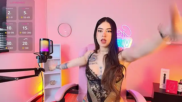 Alice Vixen online show from November 7, 2025, 12:38 pm