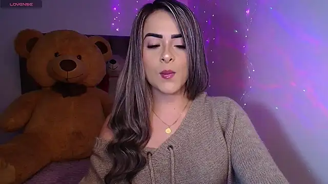 Snapshot of Alix_Barke chatting on November 19, 2025, 11:38 pm Alix Barke online show from November 19, 2025, 11:38 pm