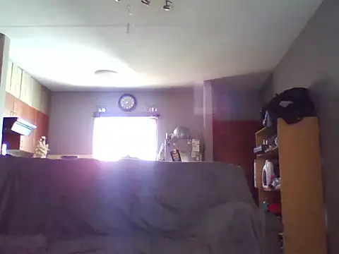 untamedredsnake online show from February 11, 2026, 8:41 am