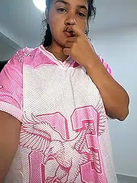 Eimy-04 online show from April 9, 2026, 1:49 pm