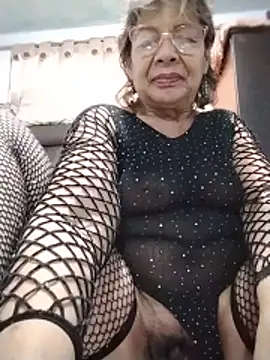 Snapshot of OliviaMorris1 chatting on May 23, 2026, 4:22 pm OliviaMorris1 online show from May 23, 2026, 4:22 pm