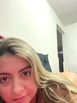 Snapshot of sophiemonroevip chatting on November 21, 2025, 9:24 pm sophiemonroevip online show from November 21, 2025, 9:24 pm