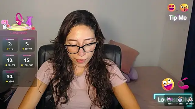 Carla palmer  online show from October 9, 2025, 2:31 am