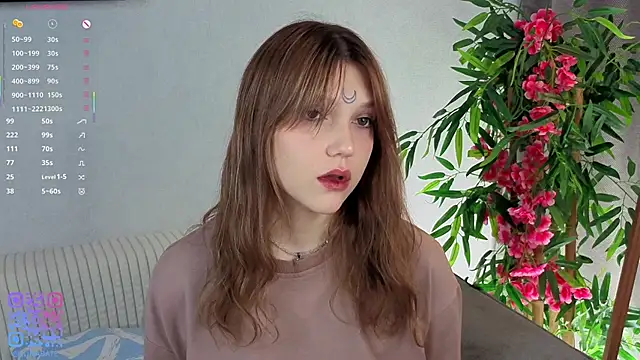 Snapshot of Lunabate chatting on December 3, 2025, 5:26 am Lunabate online show from December 3, 2025, 5:26 am