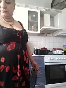 StarNicole online show from April 6, 2026, 9:32 am