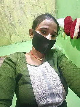 PIHU999 online show from October 15, 2025, 2:50 pm