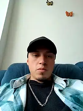 Snapshot of douglaszaens chatting on September 22, 2025, 4:31 pm douglaszaens online show from September 22, 2025, 4:31 pm