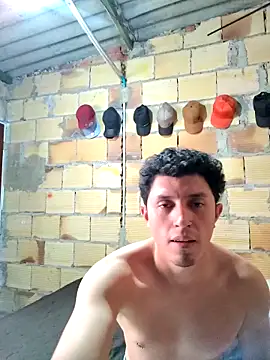 Snapshot of douglaszaens chatting on October 29, 2025, 5:25 pm douglaszaens online show from October 29, 2025, 5:25 pm