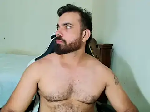 max love255 online show from November 26, 2025, 8:32 pm