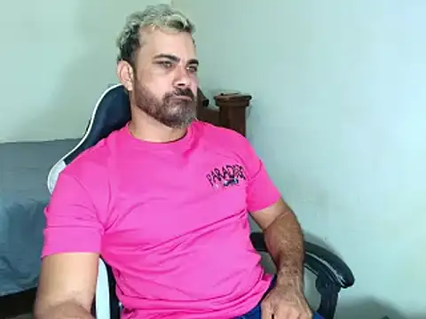 max love255 online show from February 10, 2026, 11:31 pm