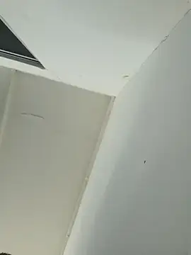 Snapshot of jhoi95 chatting on December 1, 2025, 6:29 am jhoi95 online show from December 1, 2025, 6:29 am