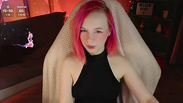 Snapshot of NaomiYoru chatting on February 25, 2026, 8:40 pm NaomiYoru online show from February 25, 2026, 8:40 pm