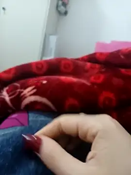 lolitaportugal23 online show from March 10, 2026, 12:43 pm