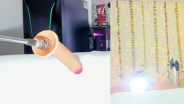 Kitty  Rose   online show from February 14, 2026, 10:12 am