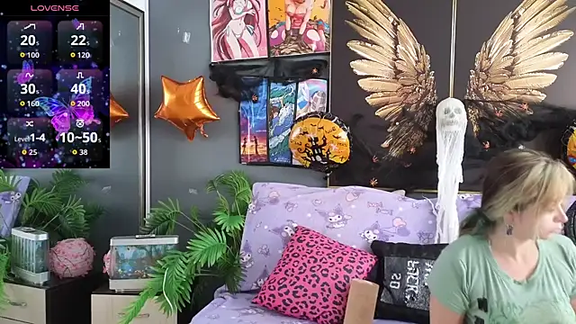 Mafecosecret online show from October 8, 2025, 9:56 pm