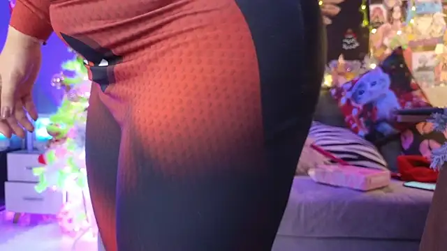 Mafecosecret online show from December 5, 2025, 4:43 am