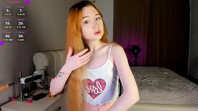 Clarity Yumi online show from November 10, 2025, 3:16 am