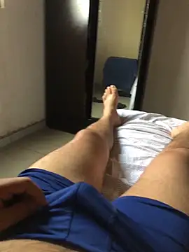 Snapshot of Vicporn0398 chatting on April 1, 2026, 3:53 pm Vicporn0398 online show from April 1, 2026, 3:53 pm