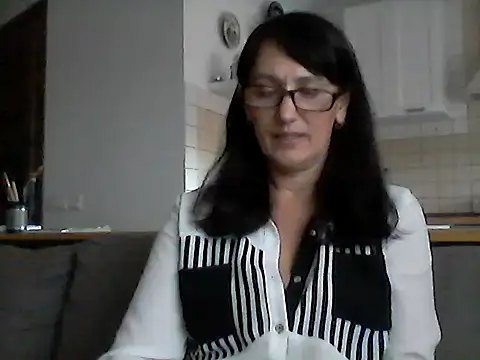 Elena48324 online show from November 27, 2025, 11:56 am