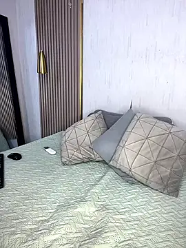 Snapshot of Skylar_Smith_ chatting on January 12, 2026, 1:16 pm Skylar Smith online show from January 12, 2026, 1:16 pm