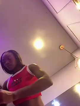 Snapshot of Skylar_Smith_ chatting on March 19, 2026, 11:58 am Skylar Smith online show from March 19, 2026, 11:58 am