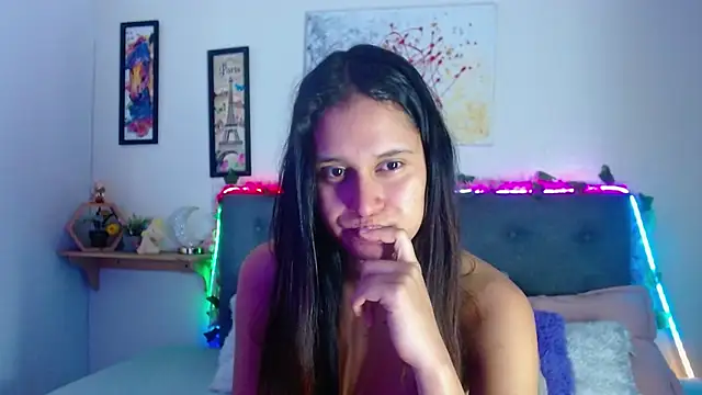 valentini villa online show from November 30, 2025, 8:02 pm