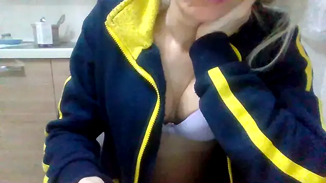 Kelly80 online show from March 8, 2026, 3:43 am