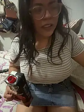 Snapshot of karysweetbeaury chatting on October 10, 2025, 9:47 pm karysweetbeaury online show from October 10, 2025, 9:47 pm