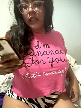 Snapshot of karysweetbeaury chatting on October 23, 2025, 1:16 am karysweetbeaury online show from October 23, 2025, 1:16 am