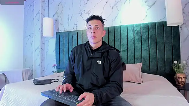 Dustin Sonne online show from October 26, 2025, 3:34 am