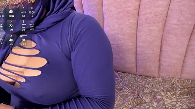 Snapshot of halabi_saha chatting on October 16, 2025, 2:29 pm halabi saha online show from October 16, 2025, 2:29 pm