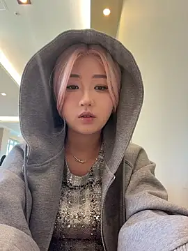 Snapshot of winter11 chatting on February 7, 2026, 4:27 am winter11 online show from February 7, 2026, 4:27 am