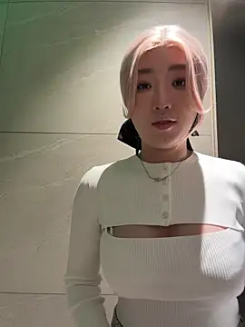 Snapshot of winter11 chatting on February 13, 2026, 5:36 am winter11 online show from February 13, 2026, 5:36 am