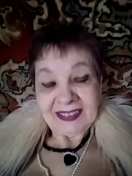 Rose60301 online show from November 30, 2025, 9:35 am