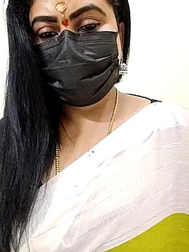 Snapshot of honey-flower chatting on October 24, 2025, 5:37 am honey-flower online show from October 24, 2025, 5:37 am